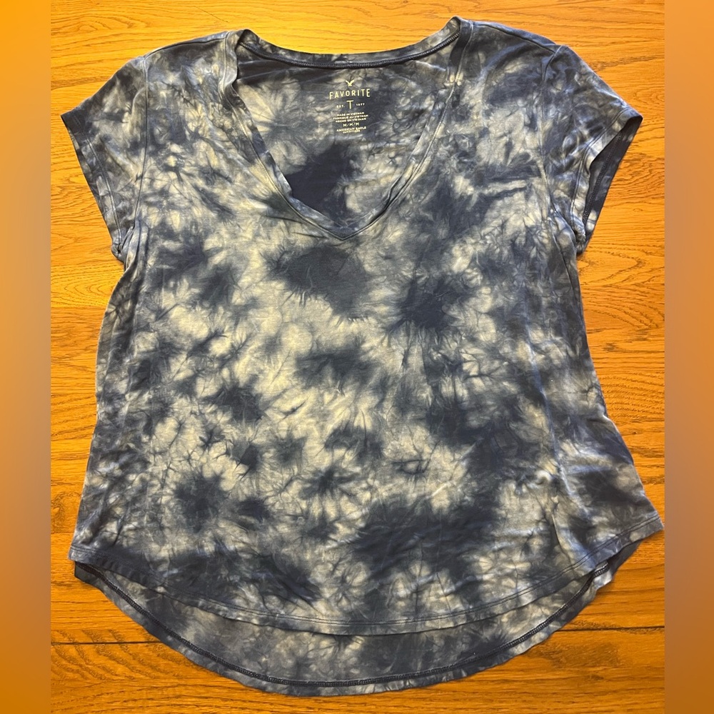 American Eagle Outfitters Blue Tie-Dye Cap Sleeve Tee